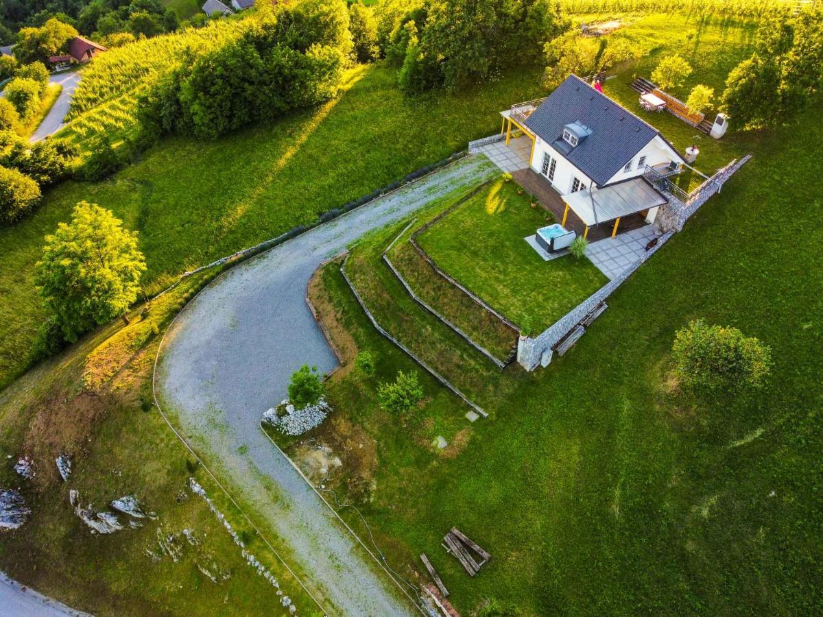 Villa Zupan With Hot Tub Skocjan (Skocjan) Exterior foto